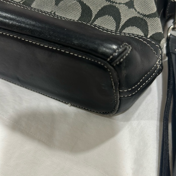 Coach East-West Legacy Jacquard Shoulder bag - Picture 5 of 12